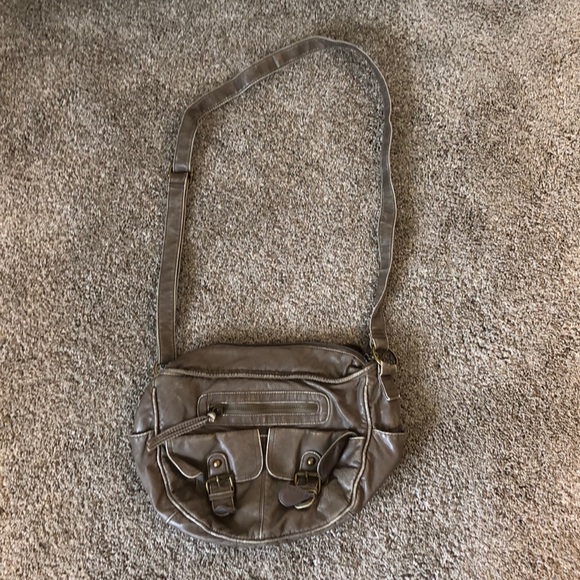 Mossimo Supply Co. Handbags - Mossimo Crossbody Bag